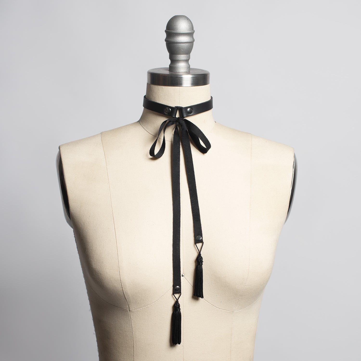 Collar ribbon best sale